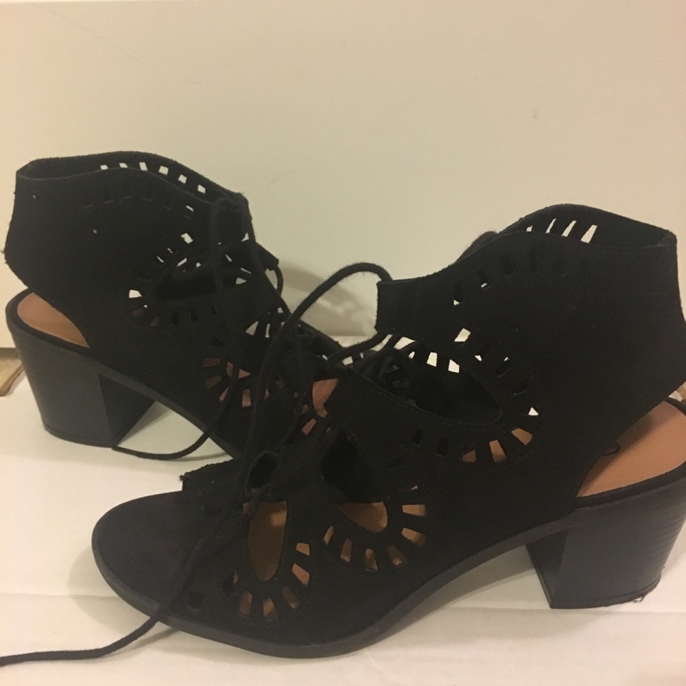 Brash Block Heel Lace Up Sandals
